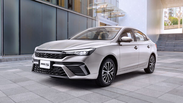 MG5 Excite - Image 2